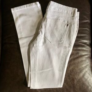 DKNY white straight leg jeans NWT sz 4